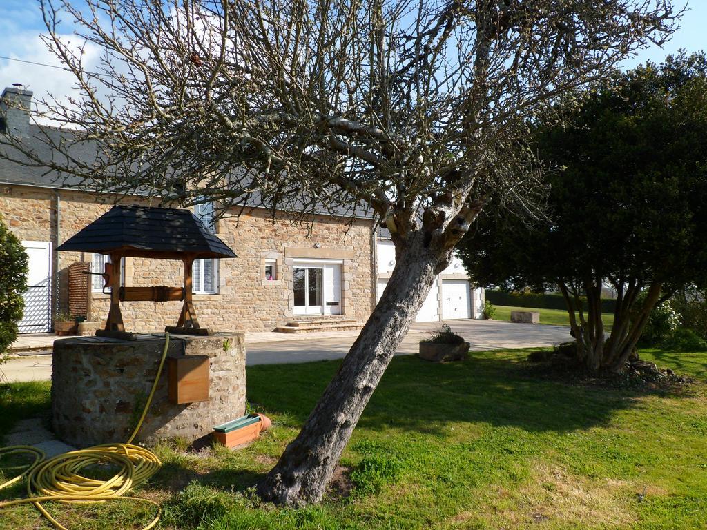 반느 Farmhouse In An Amazing Private Park 게스트하우스 외부 사진